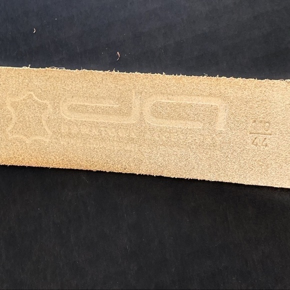 NEW-GENUINE Swarovski Studded Buckle Gold Belt main image 4
